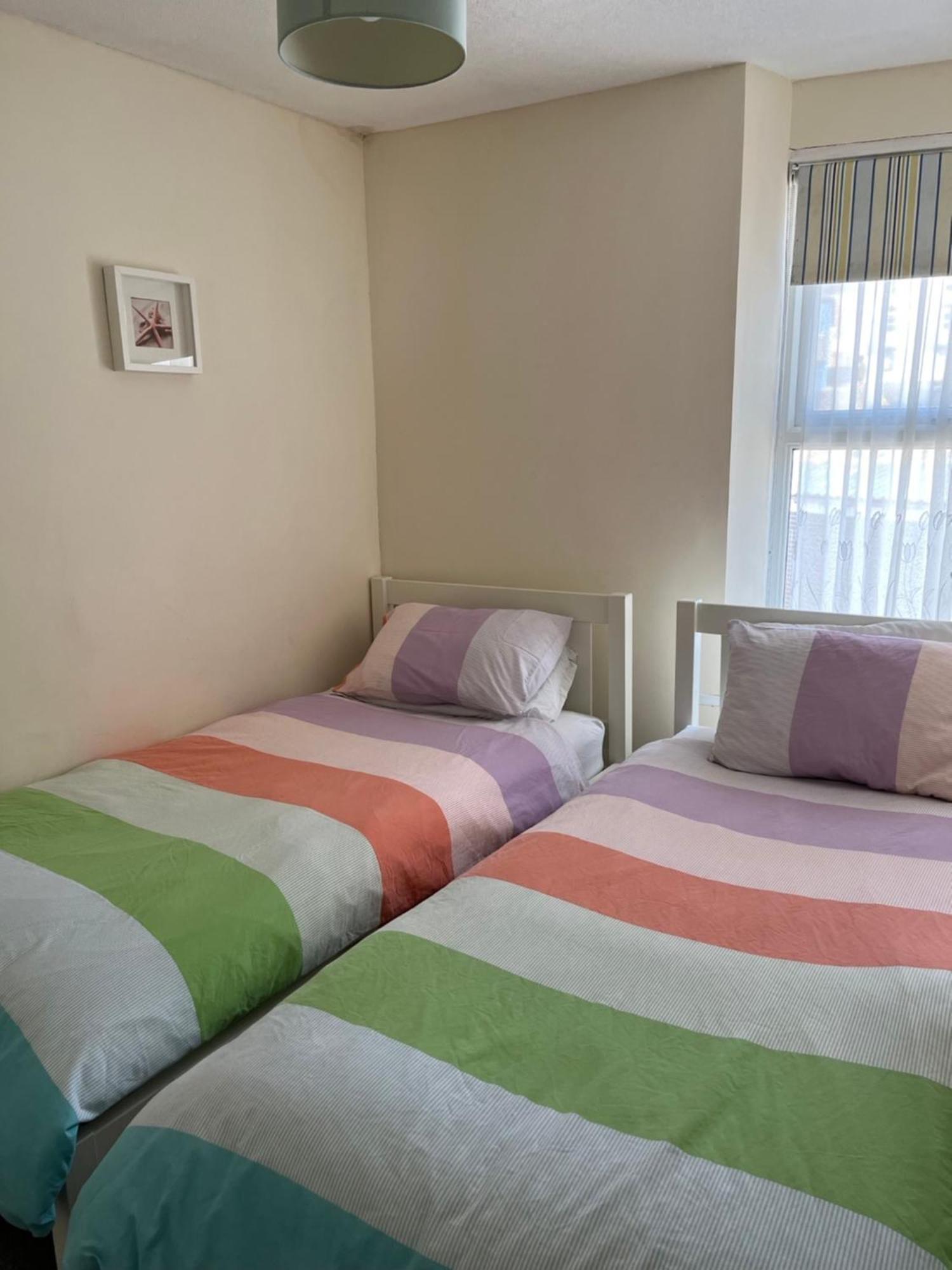 A Family Cottage In Tenby Luaran gambar